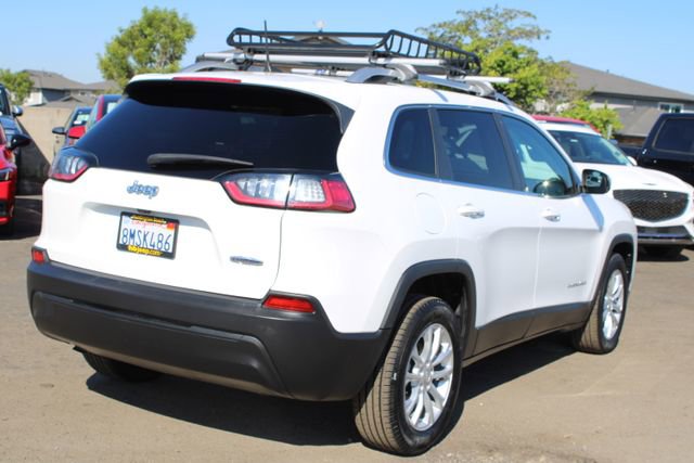 Used 2019 Jeep Cherokee Latitude w/ Popular Appearance Group image 5