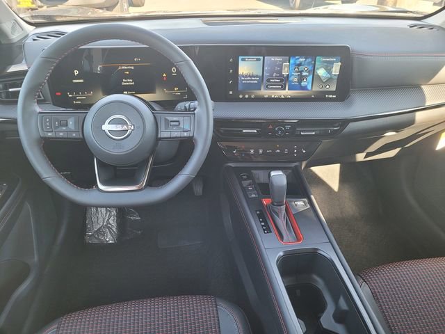 New 2026 Nissan Kicks SR w/ SR Premium Package image 7