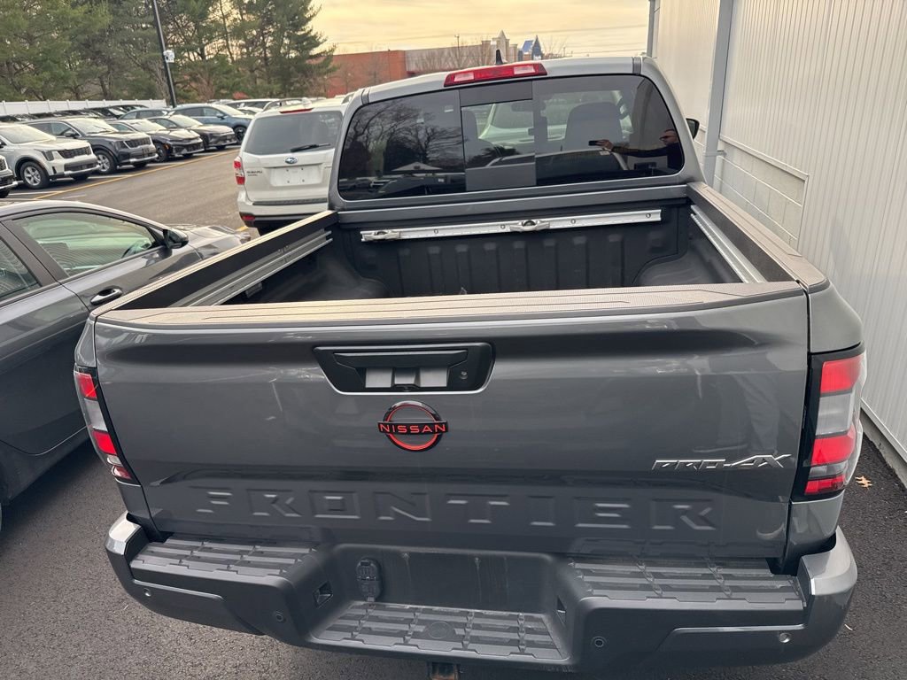 Used 2023 Nissan Frontier PRO-4X w/ Pro Convenience Package image 4