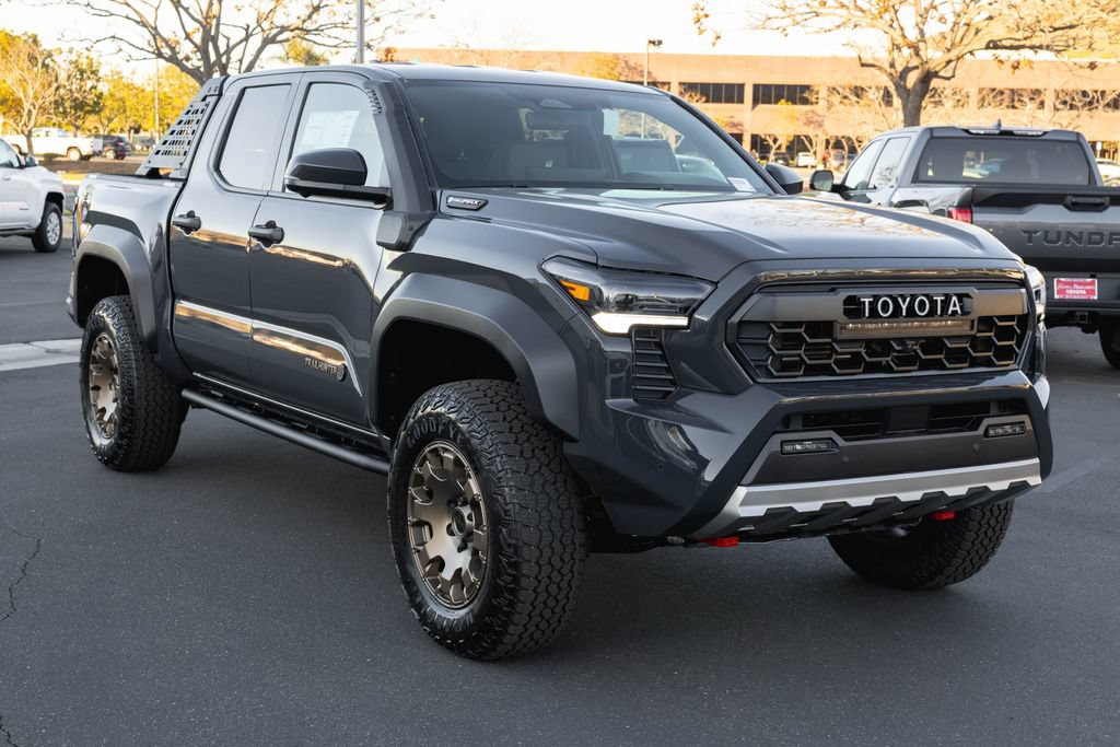 New 2026 Toyota Tacoma 4x4 Double Cab Hybrid image 3