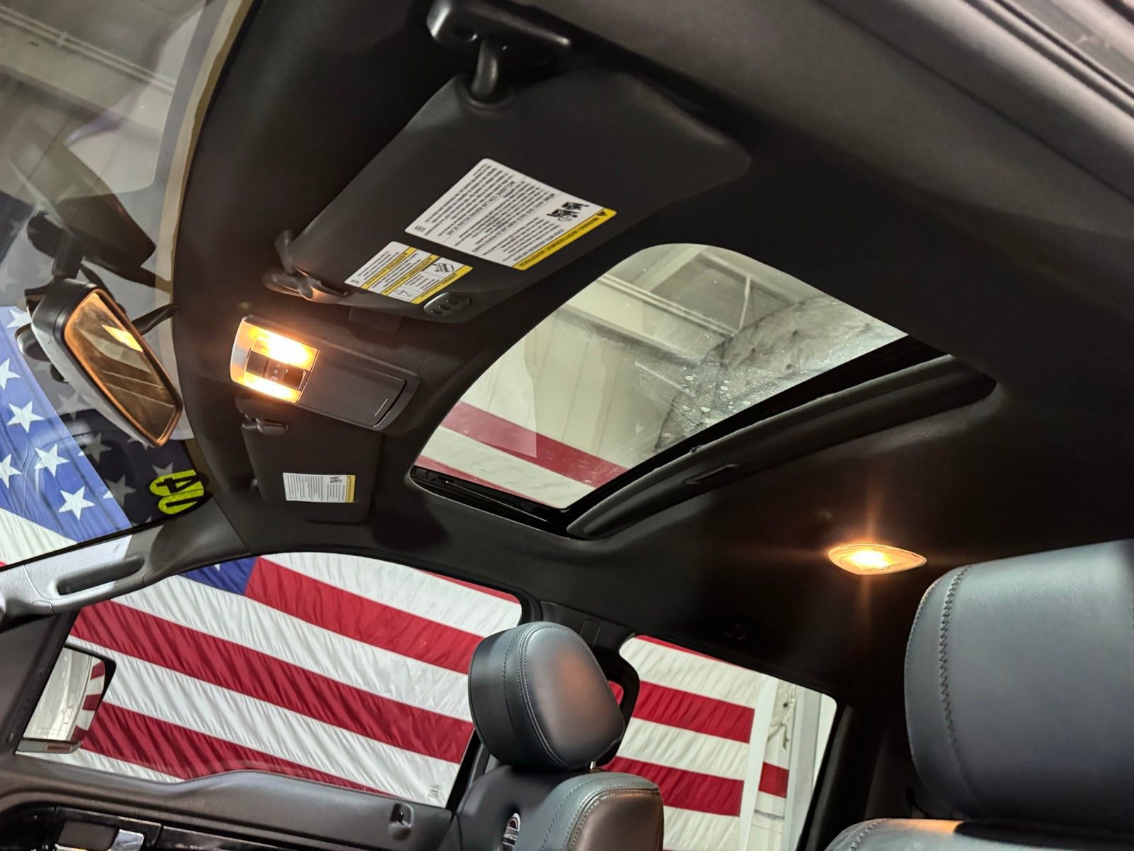 Used 2014 Ford F150 Limited image 23