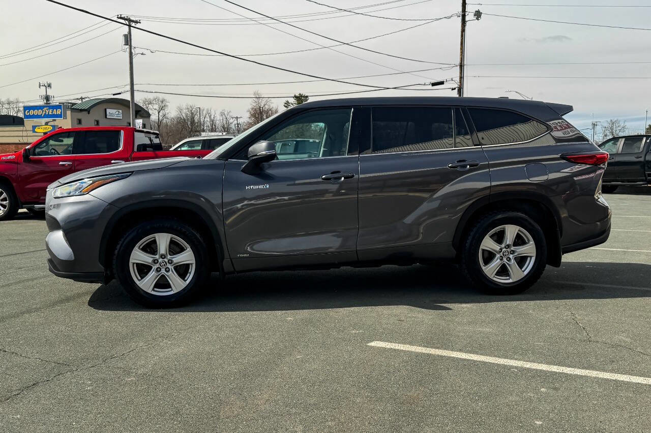Used 2020 Toyota Highlander LE image 7