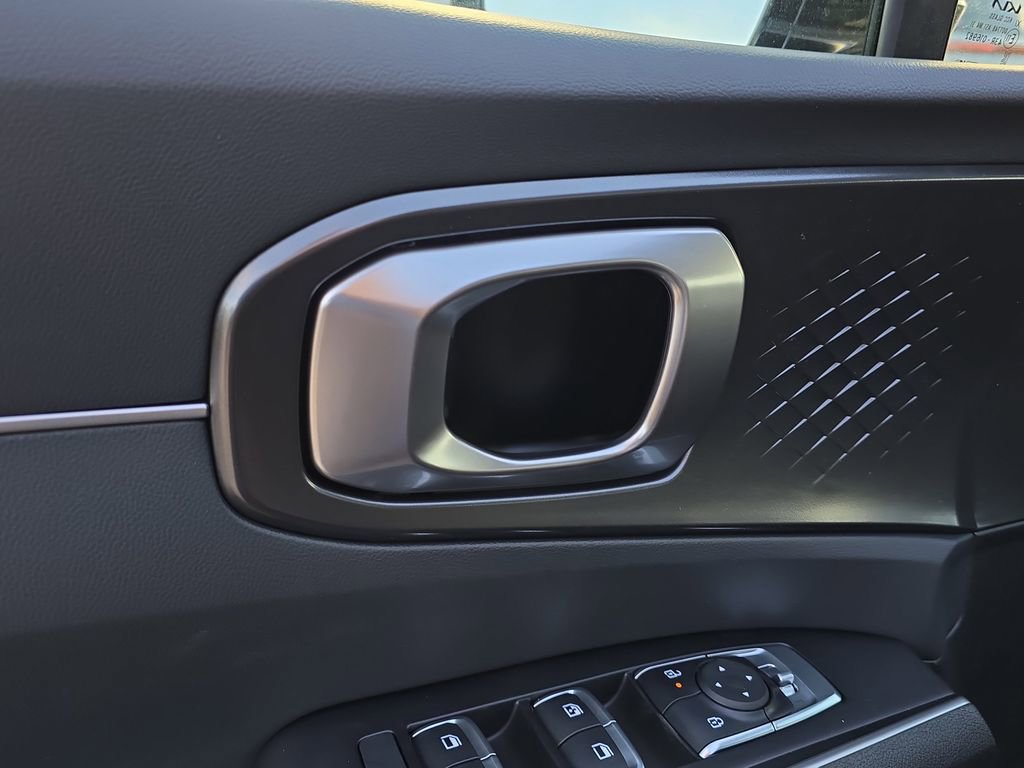 New 2026 Kia Sorento LX image 18