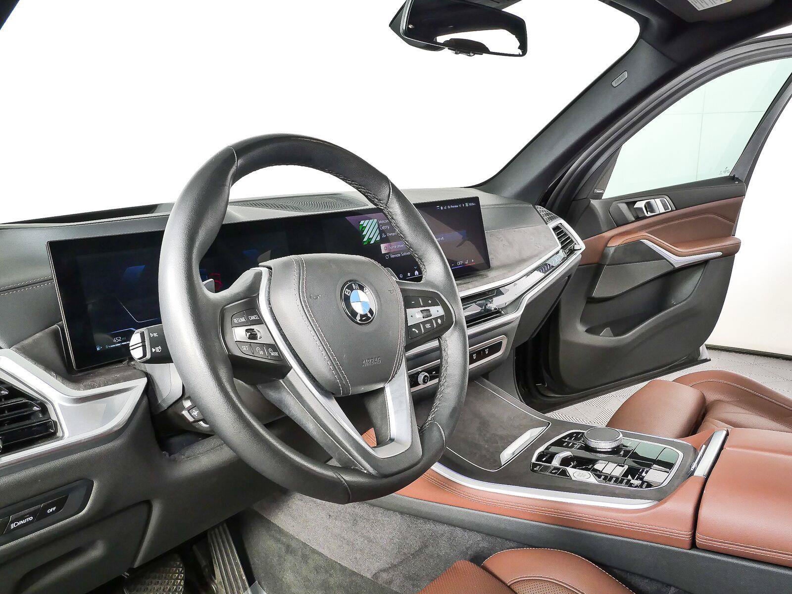 Used 2024 BMW X5 xDrive40i w/ Premium Package AWD/4WD image 5