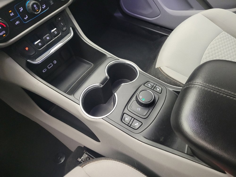 Used 2019 GMC Terrain SLE w/ Driver Convenience Package FWD image 26
