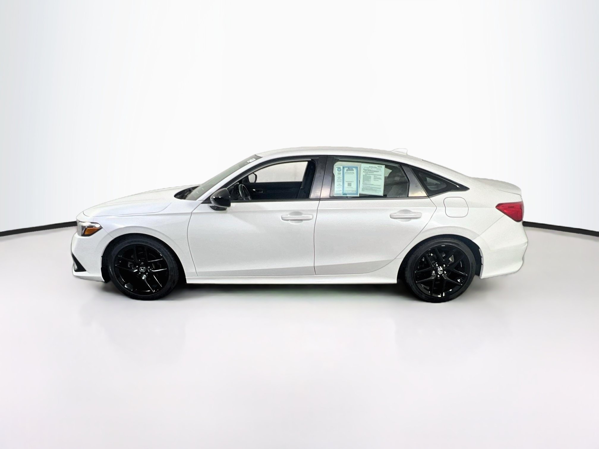 Used 2023 Honda Civic Sport image 8