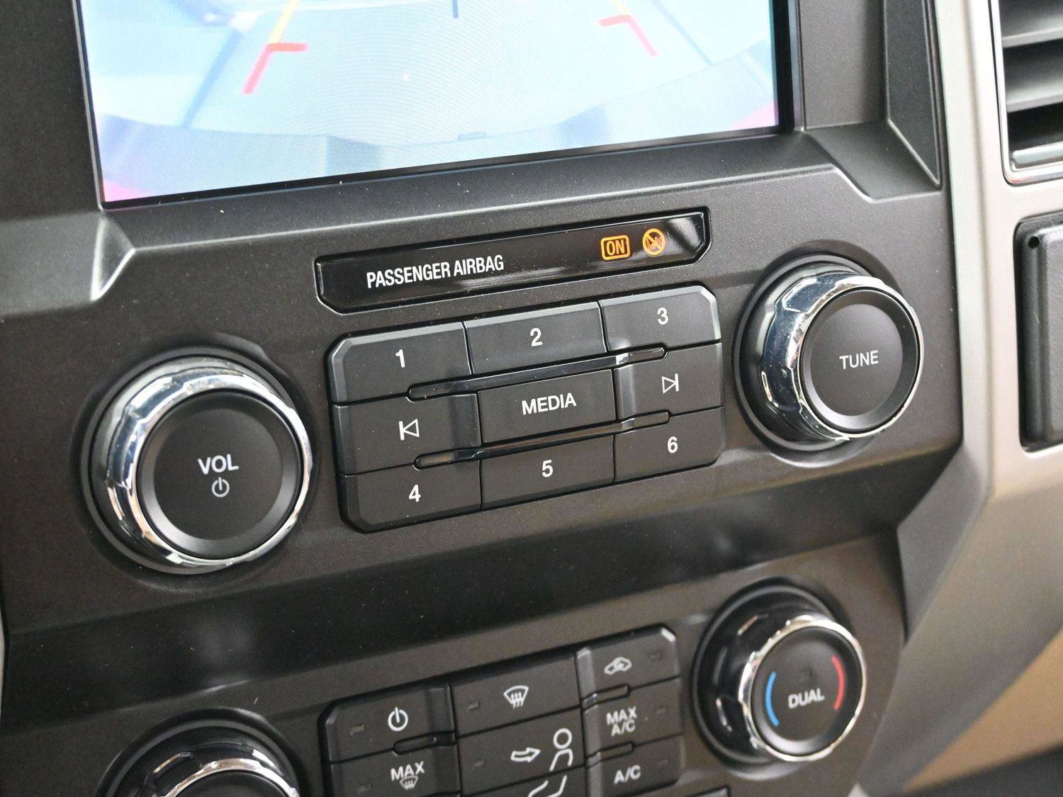 Used 2021 Ford F250 Lariat w/ Lariat Ultimate Package image 23