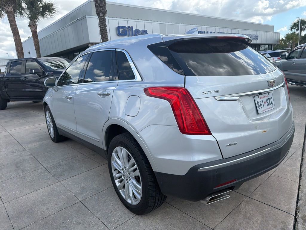 Used 2018 Cadillac XT5 Premium Luxury image 10