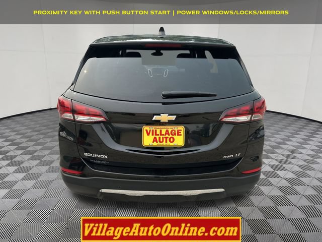 Used 2022 Chevrolet Equinox LT w/ Driver Convenience Package AWD/4WD image 3