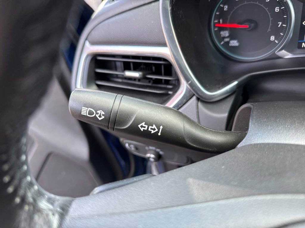 Used 2019 Chevrolet Equinox LT image 38