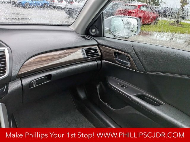 Used 2017 Honda Accord EX-L image 15