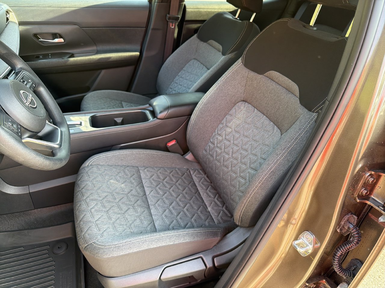 Certified 2026 Nissan Kicks SV w/ SV Premium Package FWD image 18