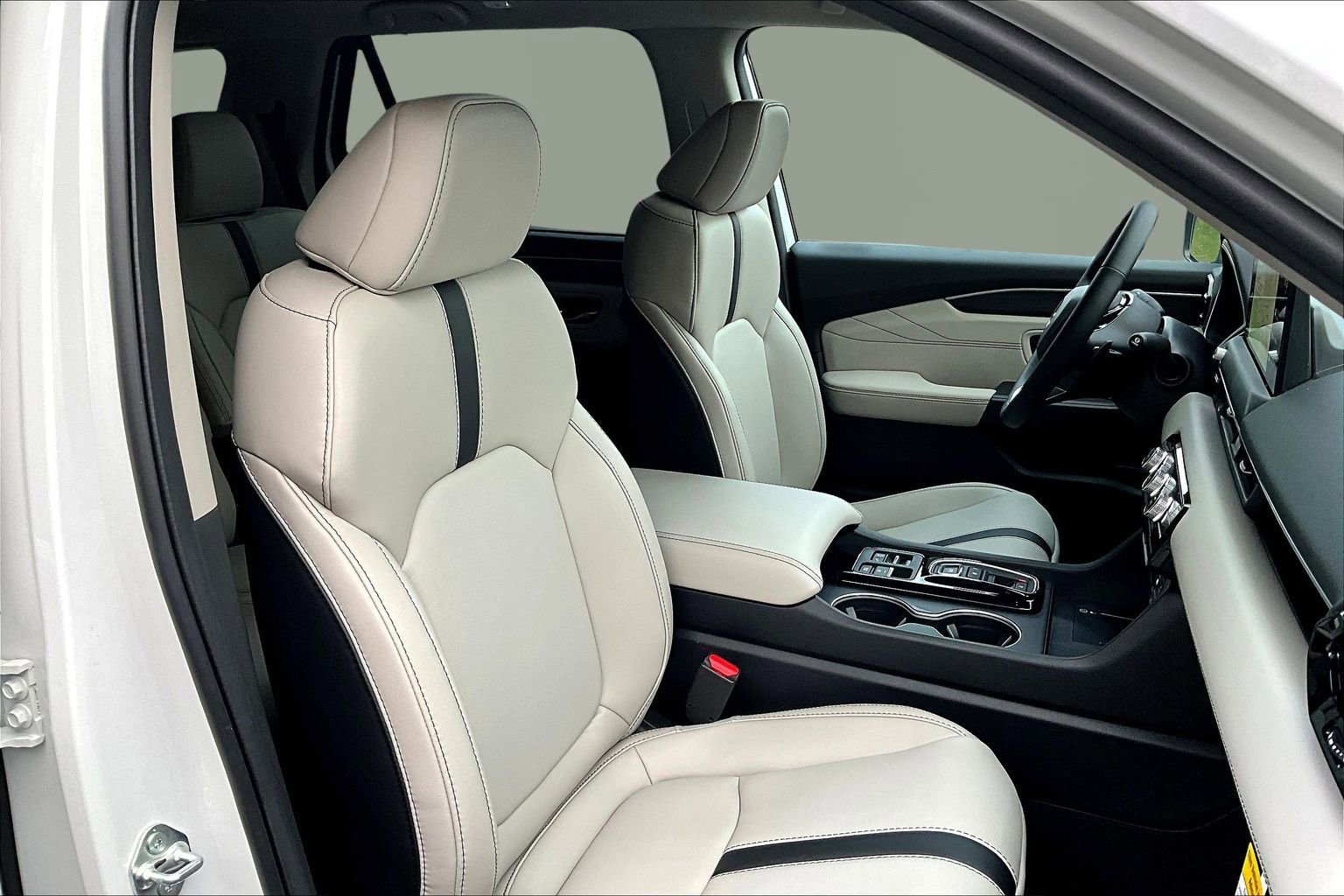 New 2026 Honda Pilot Touring image 19