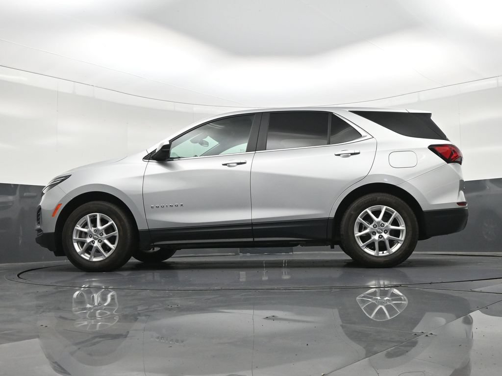 Used 2022 Chevrolet Equinox LT FWD image 24