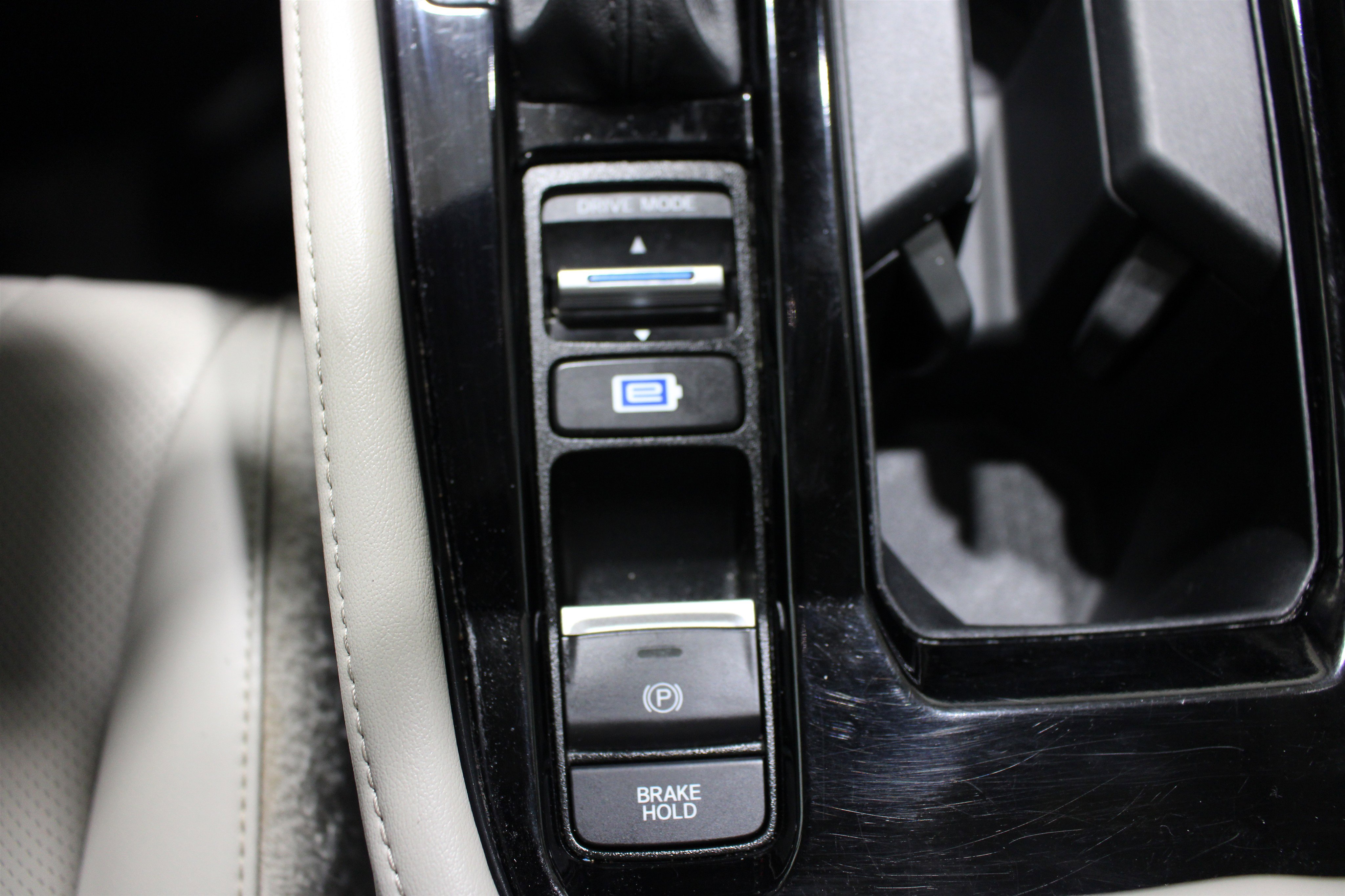 Used 2024 Honda Accord Touring image 22