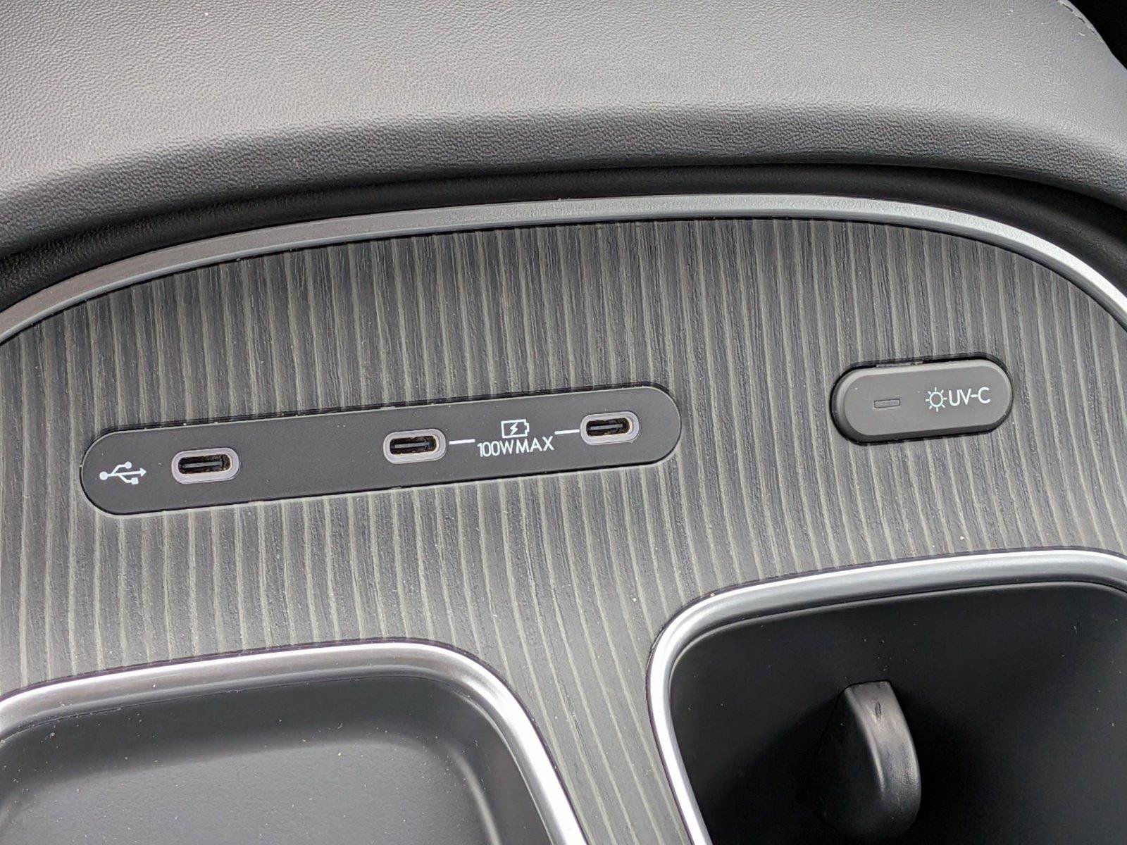 Used 2026 Hyundai Palisade Calligraphy FWD image 14