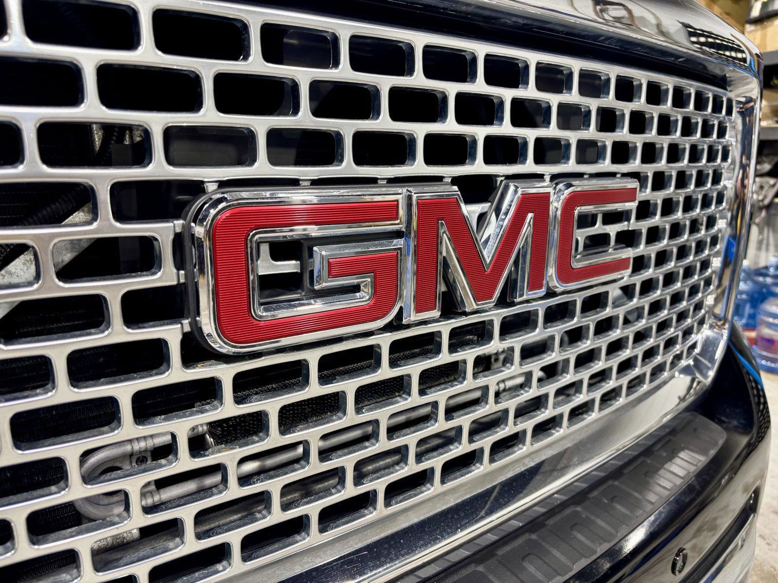Used 2017 GMC Sierra 2500 Denali w/ Duramax Plus Package AWD/4WD image 36