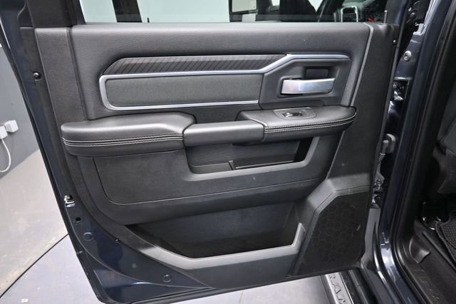Used 2025 RAM 2500 Big Horn AWD/4WD image 15