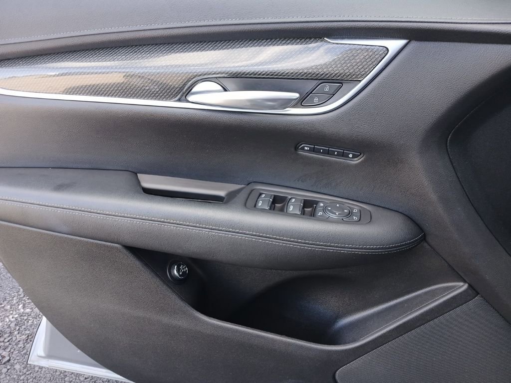 Used 2020 Cadillac XT5 Sportv image 25