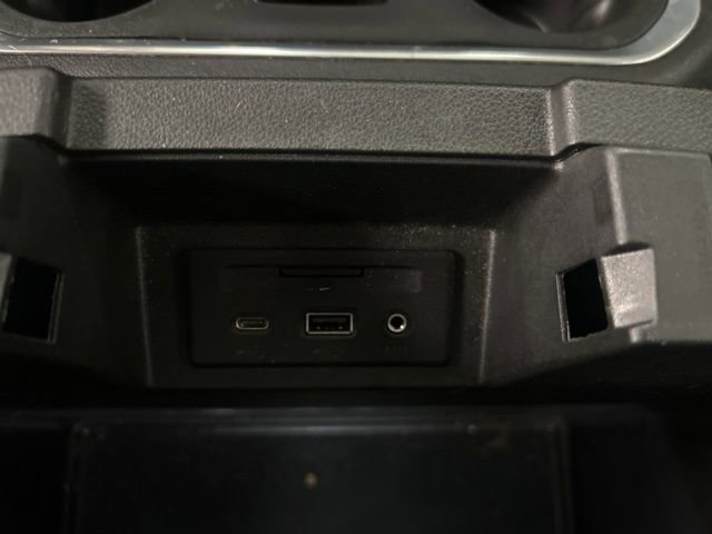 Used 2021 GMC Sierra 1500 Denali w/ Denali Ultimate Package AWD/4WD image 26