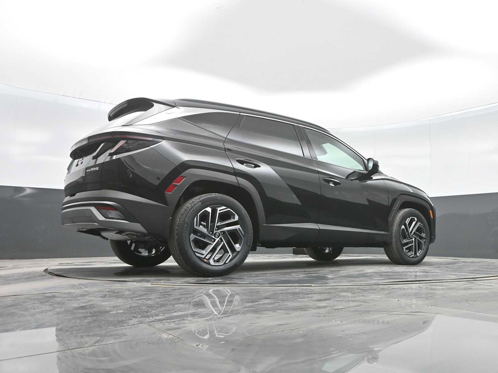 New 2026 Hyundai Tucson Limited image 28