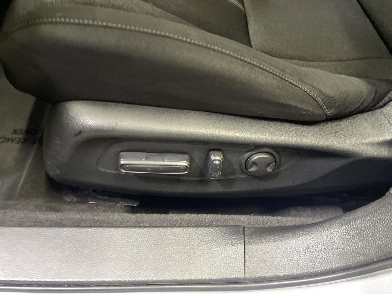 Used 2023 Honda Accord Sport image 12