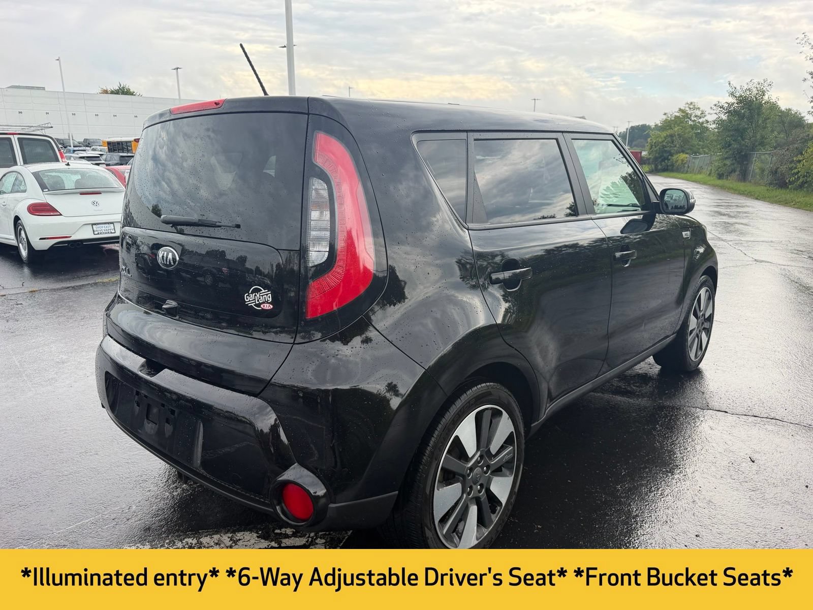 Used 2014 Kia Soul ! FWD image 7