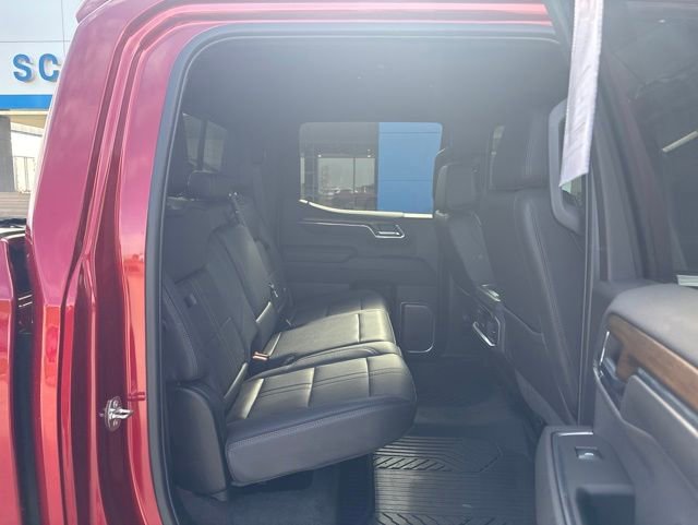 Used 2024 Chevrolet Silverado 1500 High Country w/ Technology Package AWD/4WD image 22