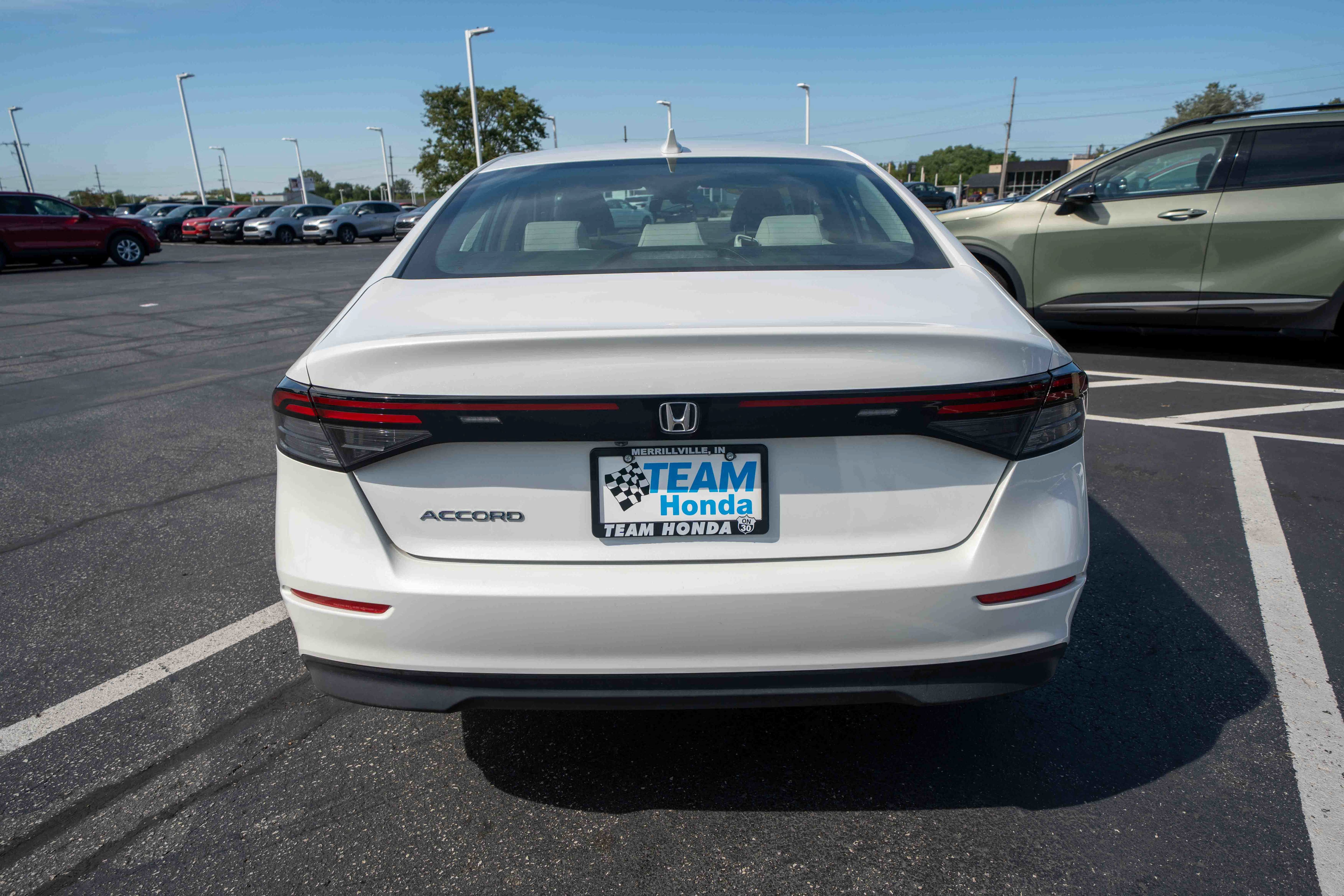 Used 2024 Honda Accord EX image 5