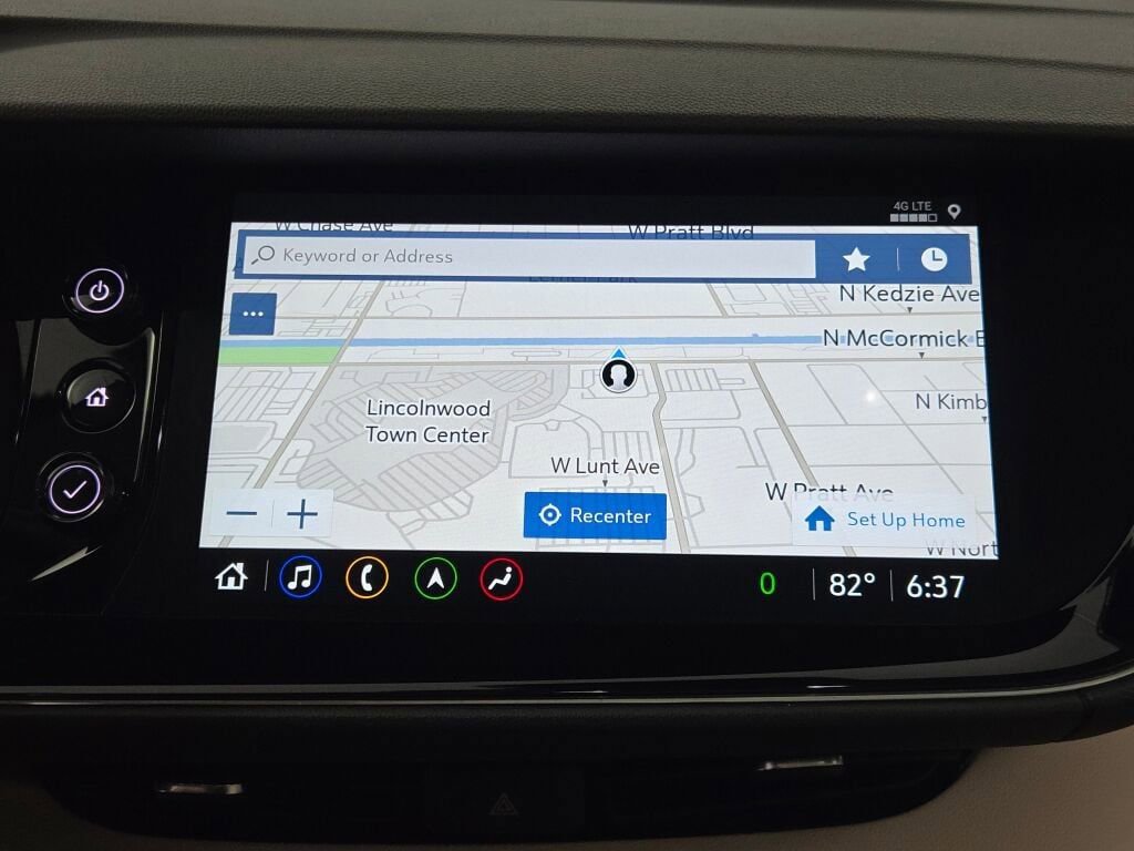 Used 2023 Buick Envision Avenir image 28