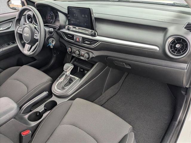 Used 2024 Kia Forte LXS w/ LXS Technology Package FWD image 20