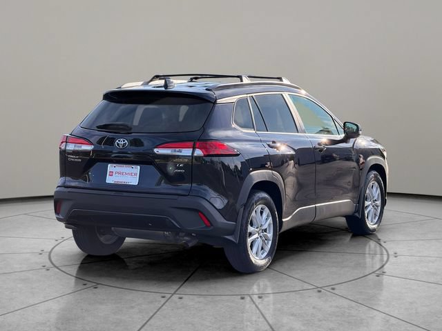 Certified 2024 Toyota Corolla Cross LE w/ Moonroof Package AWD/4WD image 7