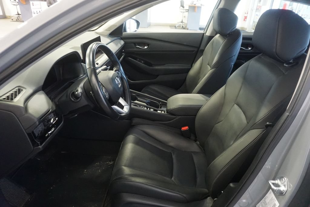 Used 2024 Honda Accord Touring image 22