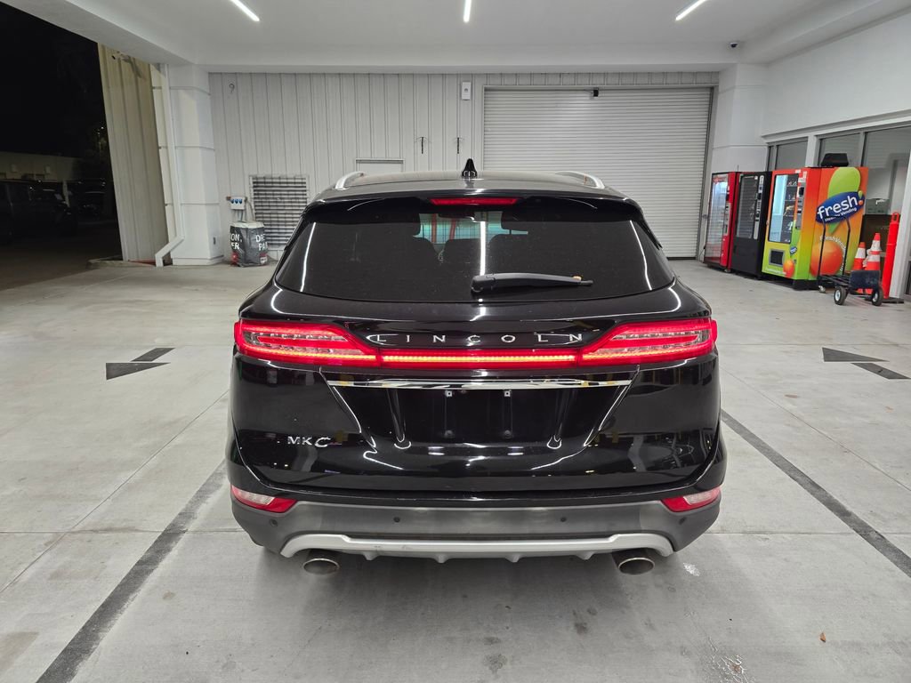 Used 2019 Lincoln MKC Premiere image 5