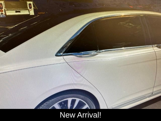 Used 2018 Lincoln Continental Select w/ Continental Climate Package AWD/4WD image 5