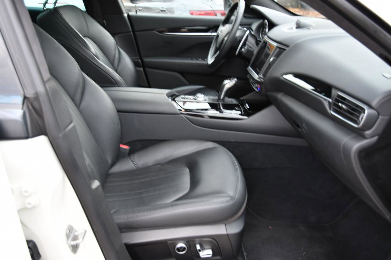 Used 2023 Maserati Levante Modena AWD/4WD image 23
