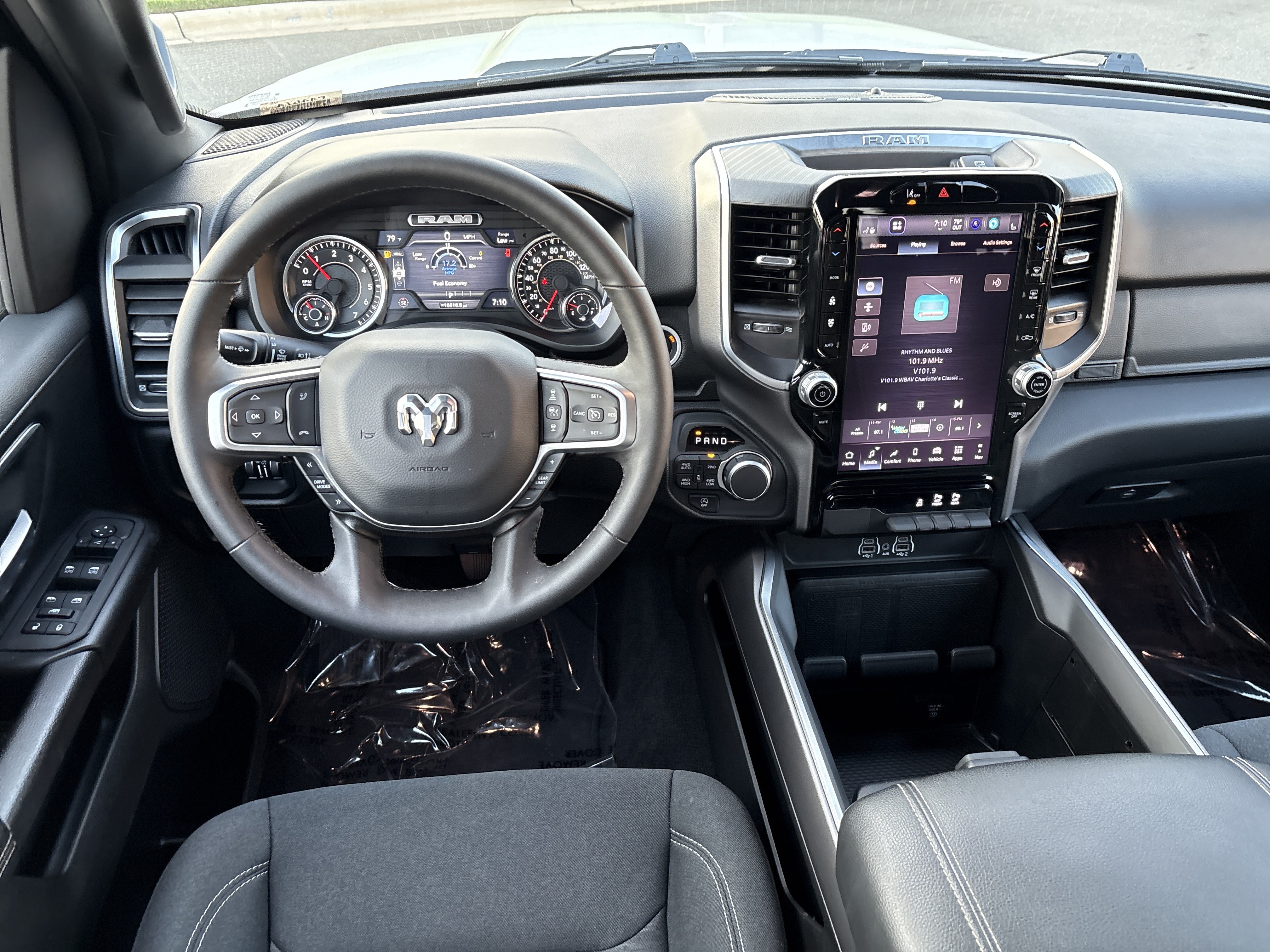 Used 2025 RAM 1500 Big Horn AWD/4WD image 19
