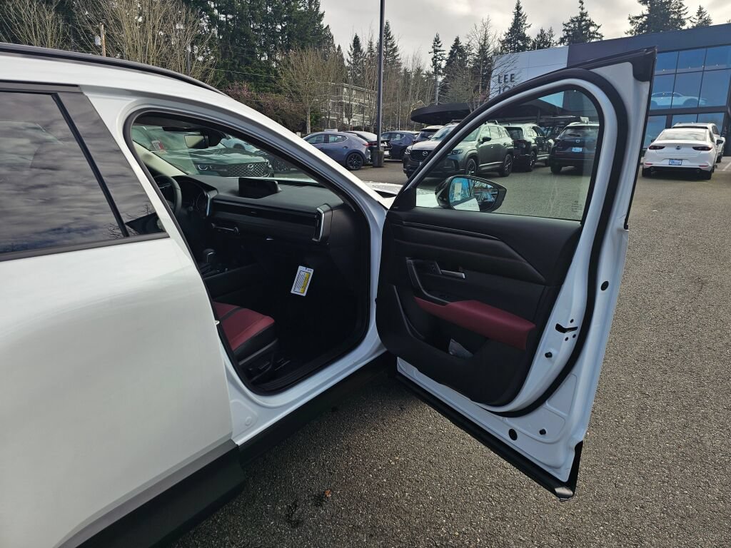New 2026 MAZDA CX-50 AWD 2.5 Hybrid w/ Cargo Package image 29