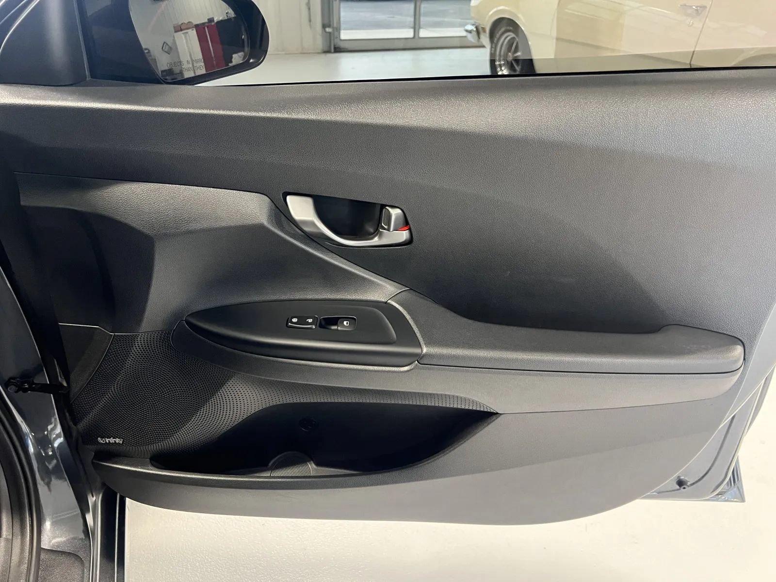 Used 2020 Hyundai Veloster 2.0 Premium FWD image 21