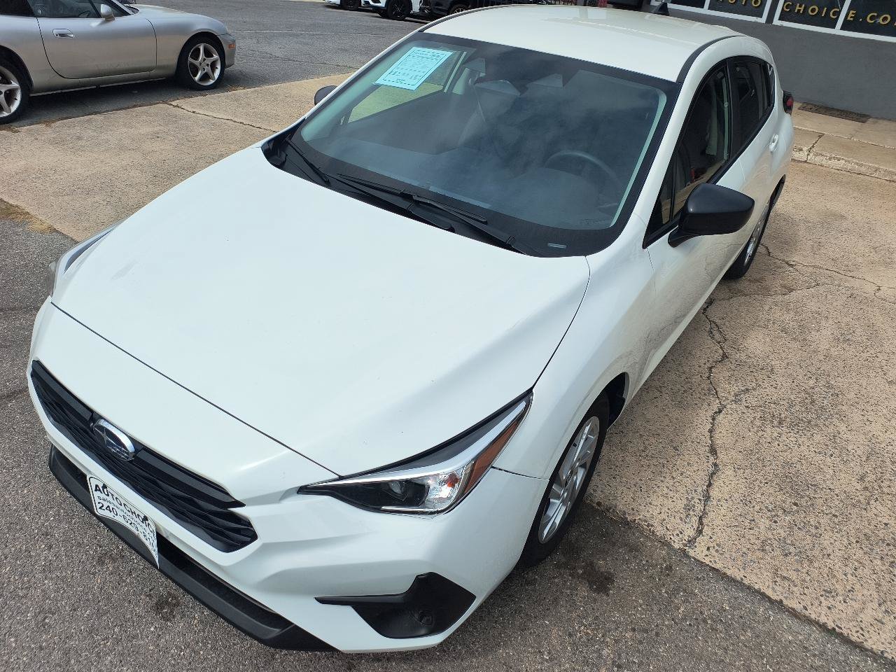 Used 2024 Subaru Impreza 2.0i AWD/4WD image 34