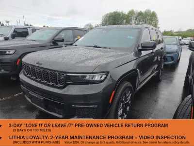Used 2023 Jeep Grand Cherokee L Summit w/ Advanced Protech Group IV AWD/4WD video 1