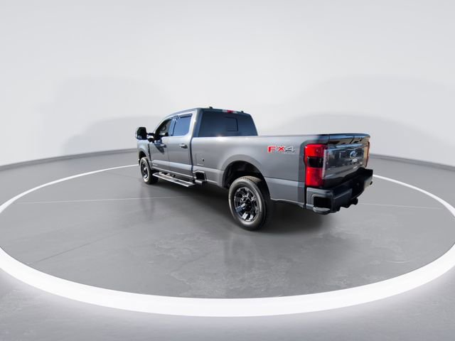 Used 2023 Ford F350 Lariat w/ Lariat Ultimate Package image 5