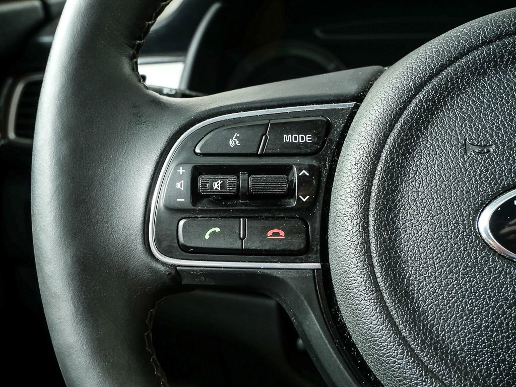 Used 2019 Kia Niro EX Premium FWD image 11
