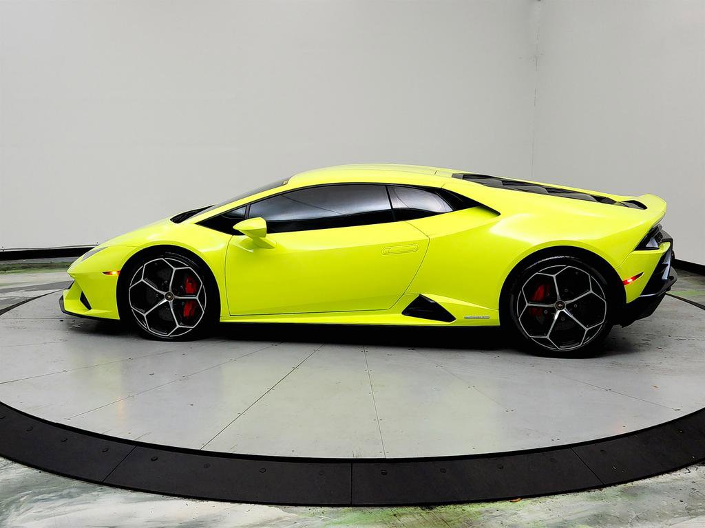 Used 2020 Lamborghini Huracan EVO image 8