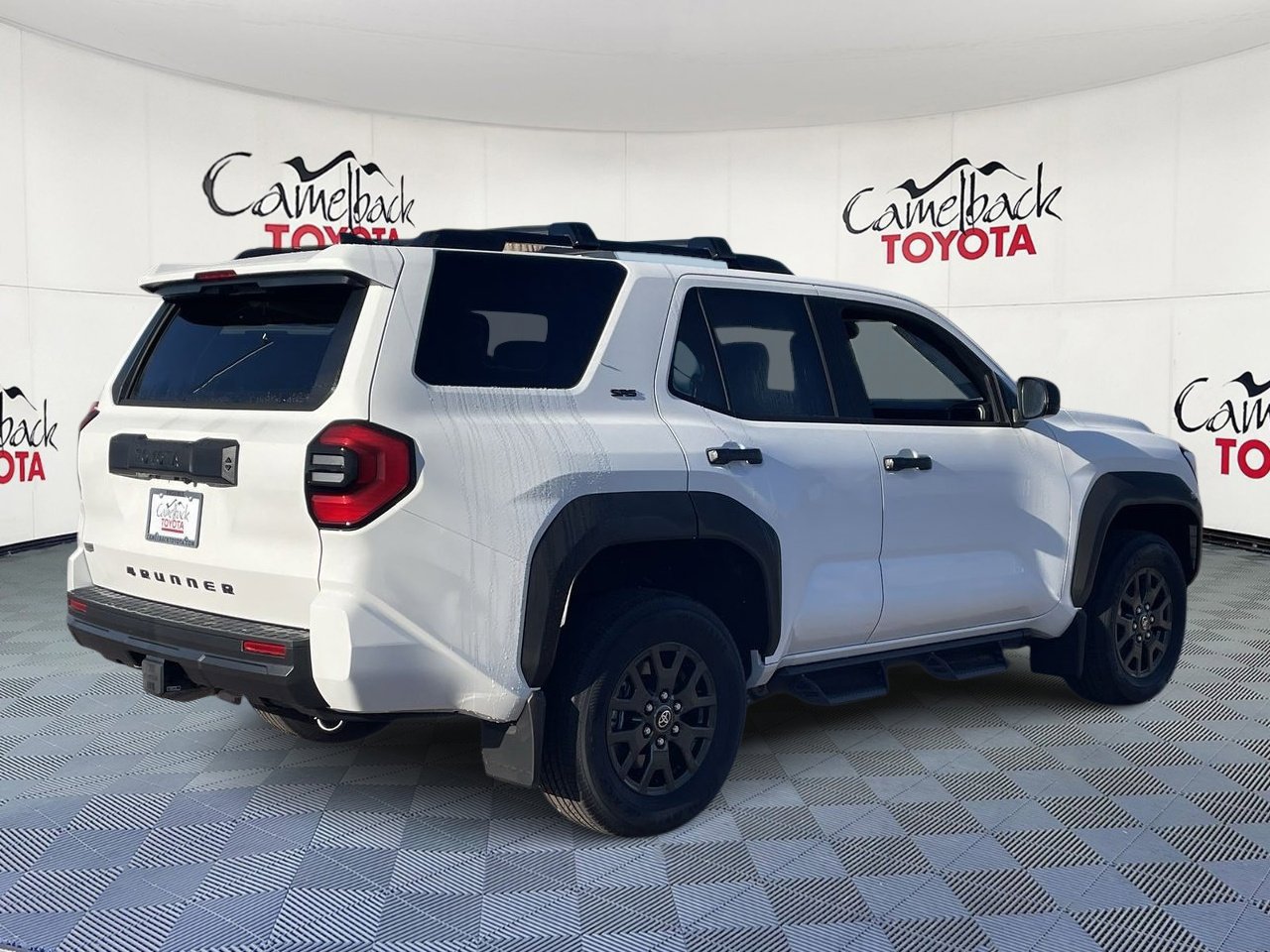 New 2026 Toyota 4Runner SR5 AWD/4WD image 7