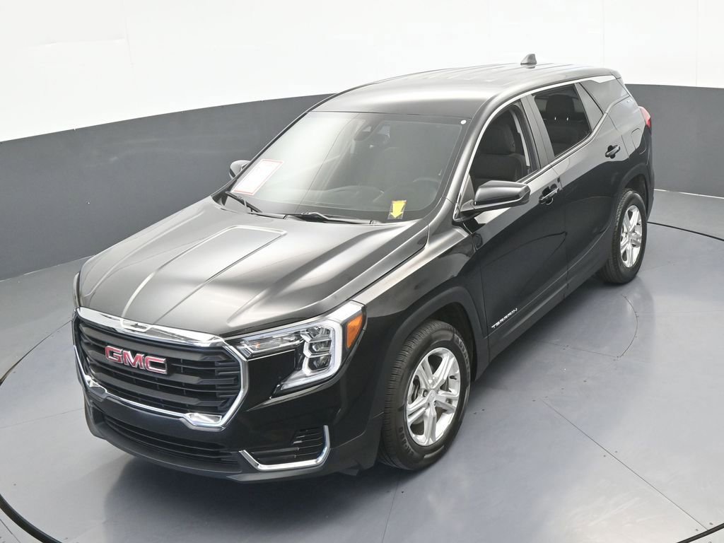 Used 2023 GMC Terrain SLE image 42