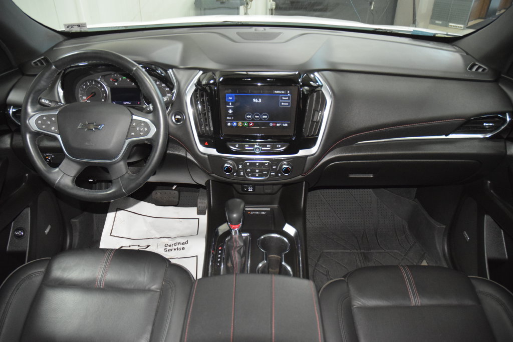Used 2023 Chevrolet Traverse RS w/ LPO, Floor Liner Package AWD/4WD image 32