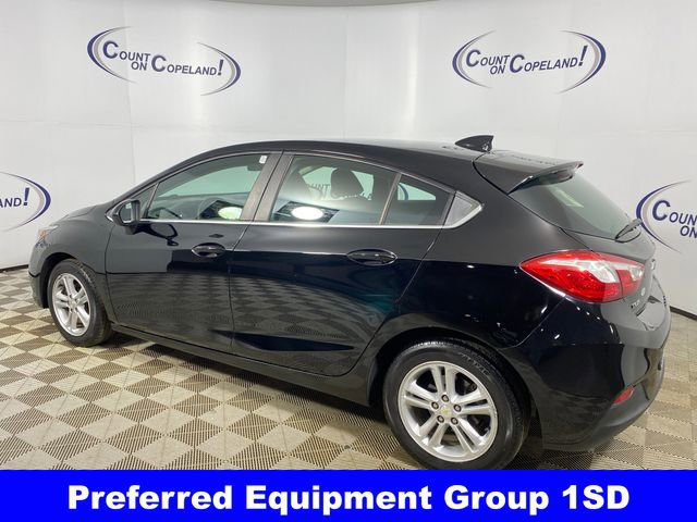 Certified 2017 Chevrolet Cruze LT w/ Convenience Package image 4