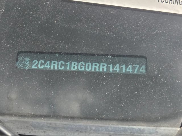 Used 2024 Chrysler Pacifica Touring-L FWD image 12