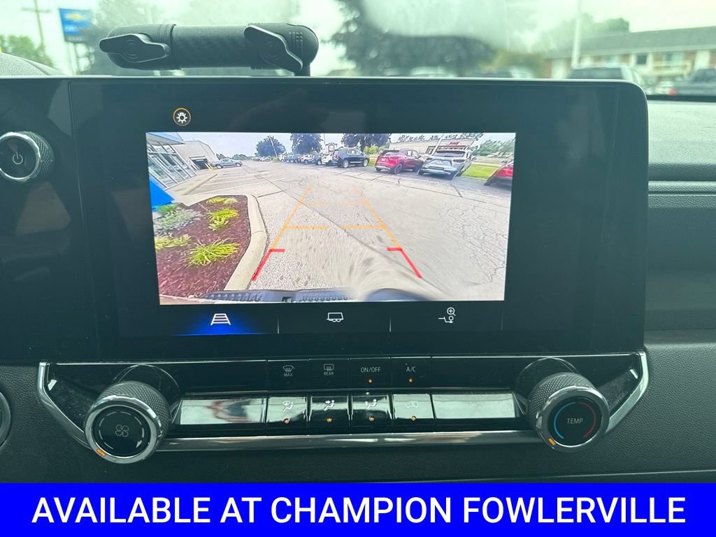 Used 2024 Chevrolet Colorado Trail Boss w/ LPO, Dark Essentials Package AWD/4WD image 31